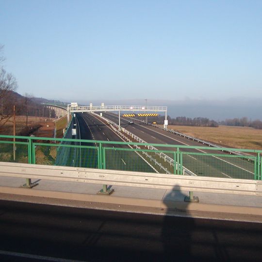 Most silnice III/25362h přes dálnici D8