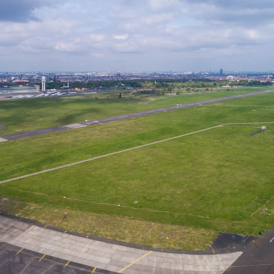 Tempelhofer Feld
