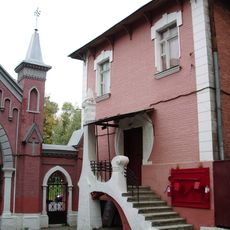 Дом у северо-восточных ворот (дом причта) (Лефортово)