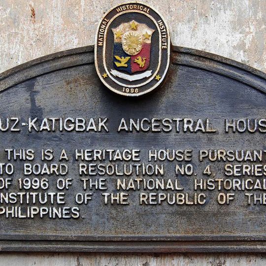 Luz–Katigbak Ancestral House historical marker