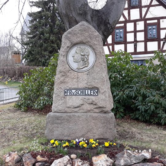 Schiller monument Steinpleis