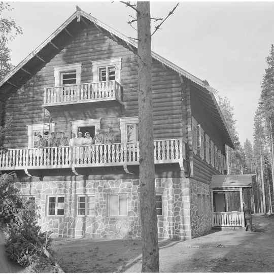 Tolvajärven matkailumaja