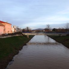Lávka přes Dřevnici v Otrokovicích mezi Zámostím a Příčnou ulicí