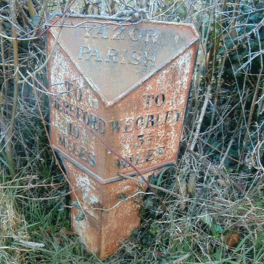 Milepost, S of Moorhampton