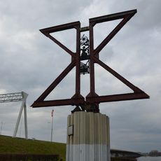 Monument Moerdijkbrug