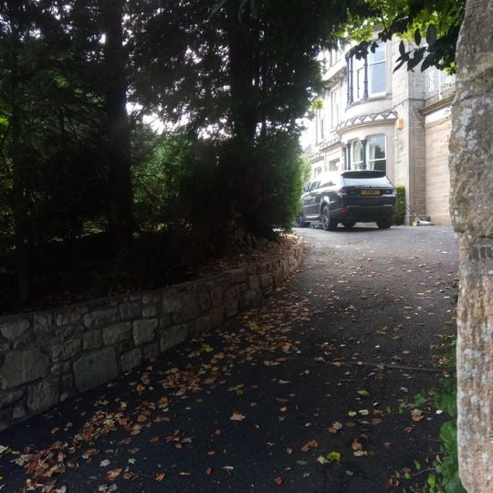 Former Kirklands Hotel, West Stewart Place