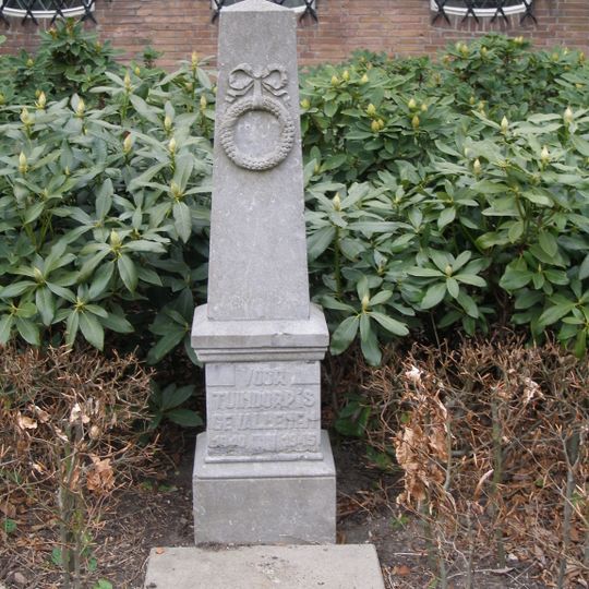 Monument aan het Willem de Zwijgerplantsoen