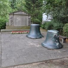 Kriegerdenkmal 1870/71 mit Friedenseiche