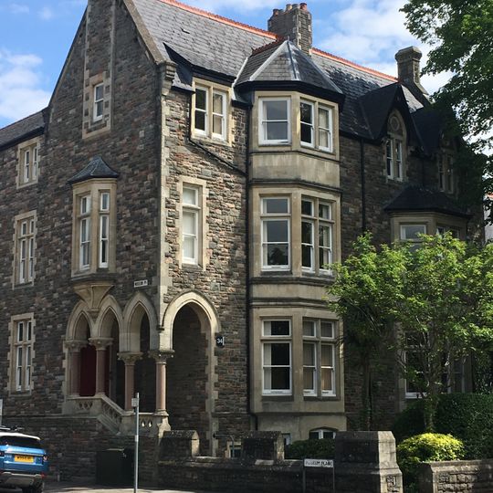 33 and 34 Park Place