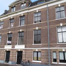 Huis met classicistische kenmerken