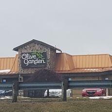 Springfield Square Cinema 10