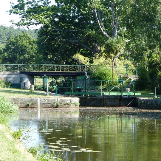 Écluse Saint-Jouan