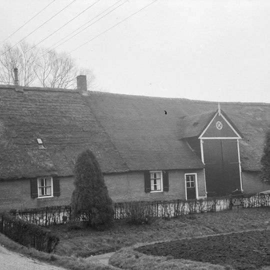 Graafdijk-oost 51, Molenaarsgraaf