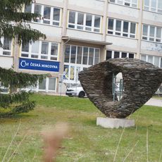 Plastika Oko a šperk u České mincovny v Mšeně nad Nisou