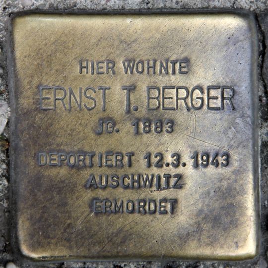 Stolperstein en memoria de Ernst T. Berger