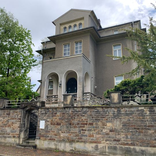 Villa mit Einfriedung Chemnitzer Straße 34