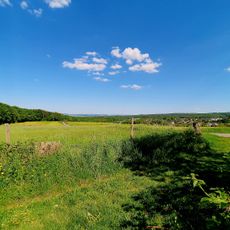 Aussichtspunkt auf Merzbach und die Tomburg