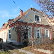 Arbeiter-/Angestelltenwohnhaus