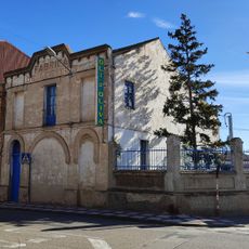 Magatzem i restes del Molí d'oli Gomà