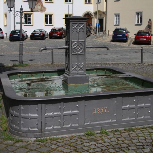 Schloßplatzbrunnen in Schongau