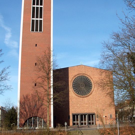 Heilig-Kreuz-Kirche