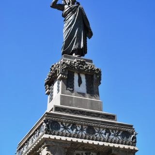 Monument to Cuauhtémoc