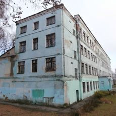 Здание, в котором в 1941-1945 гг. размещался военный госпиталь № 1031 (Кольчугино)