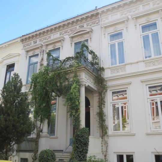 Wohnhaus Feldstraße 33
