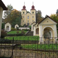 Kreuzweg und Landesgedächtnisstätte samt Treppenanlagen und Mauern