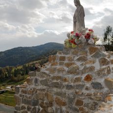 Statue