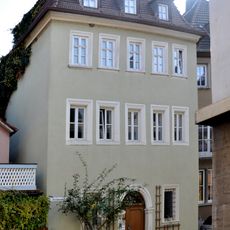 Wohn- und Geschäftshaus