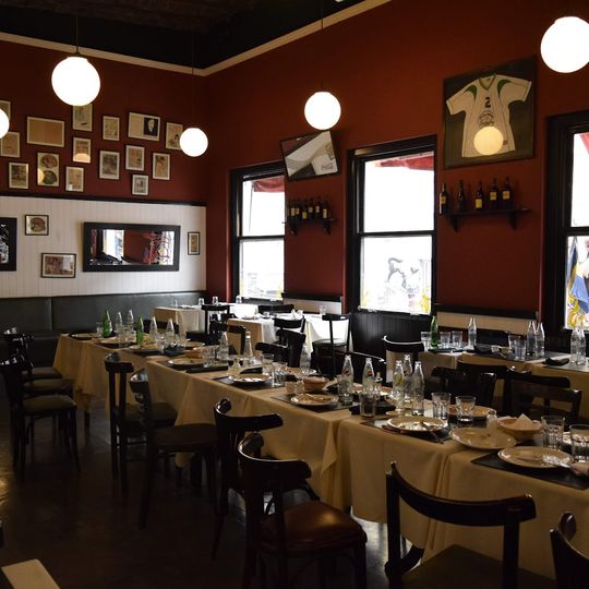 Almacén & Restaurant Suipacha