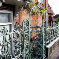 Forecourt Railings And Entrance Arch To The Manor House