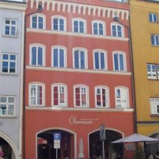 Wohn- und Geschäftshaus