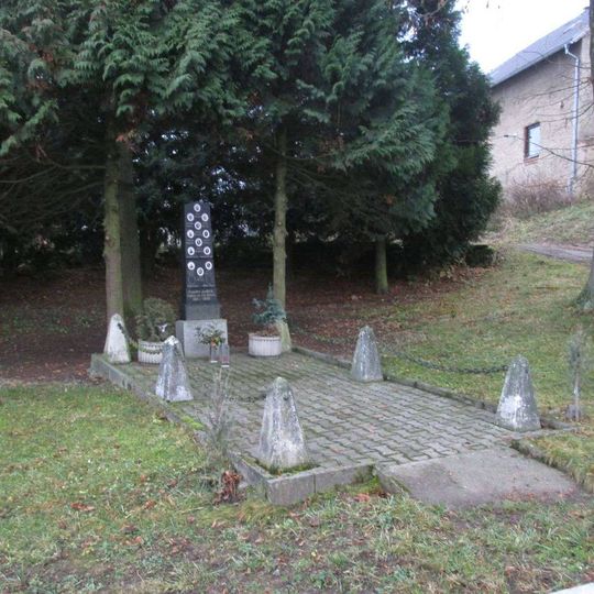 Pomník padlým v Horní Kamenici