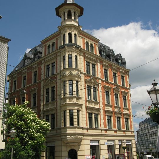 Neundorfer Straße 6