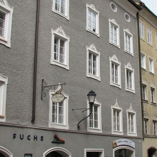 Bürgerhaus, Ausreiterhaus