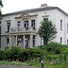 Villa Paradiesstraße 3