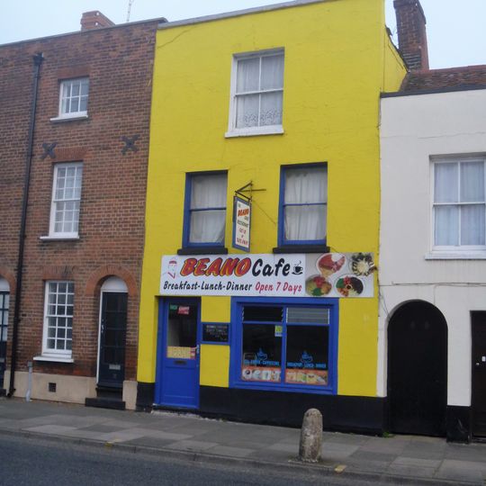 12 And 12A, North Lane