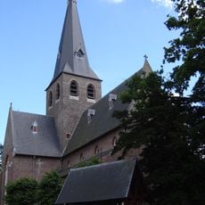 Onze-Lieve-Vrouw-Geboorte en Sint-Philippuskerk