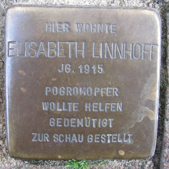 Stolperstein en memoria de Elisabeth Linnhoff