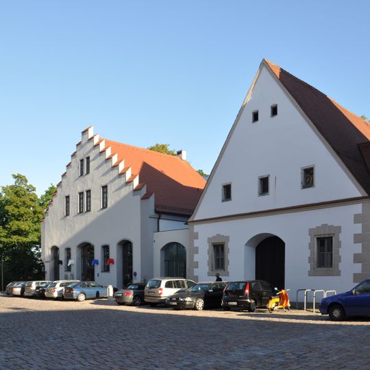 Ehemaliger Marstallkomplex; ehemaliges Marstallgebäude