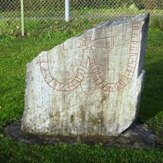 Södermanlands runinskrifter 27