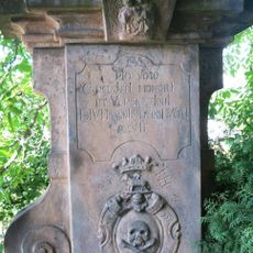 Socha svatého Jana Nepomuckého u kostela v Libuni