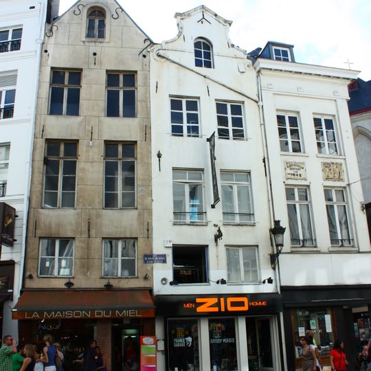 Ensemble de maisons traditionnelles