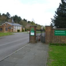 Trent Park Cemetery