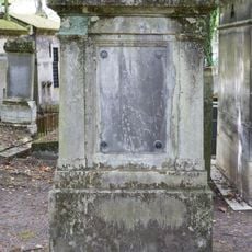 Grave of Hennecart