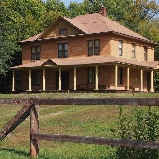 Larson's Hunters Resort