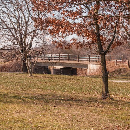 Most přes Doubravu v Záboří nad Labem u čističky