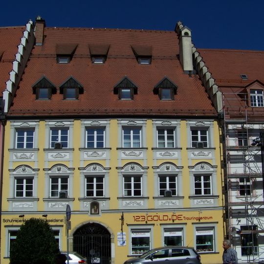 Ehemaliger Stadtpalast